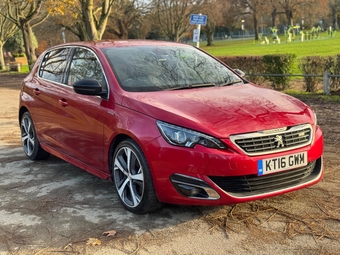 Peugeot 308 2016