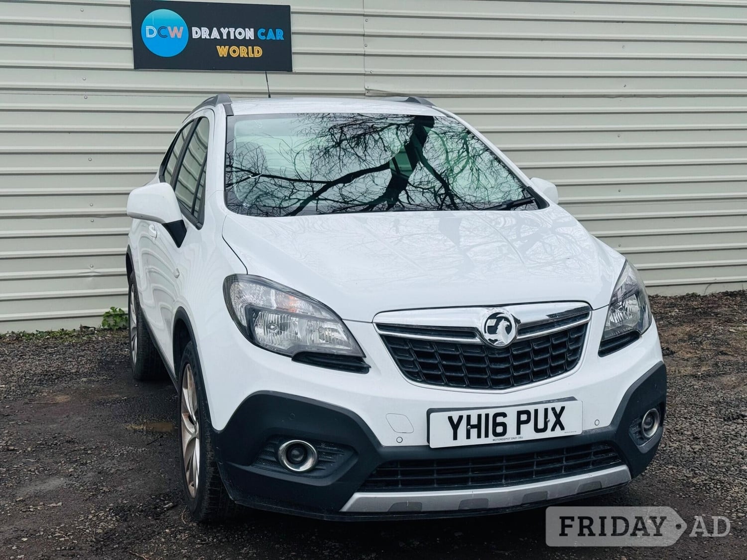 Vauxhall Mokka 2016 in Hillingdon