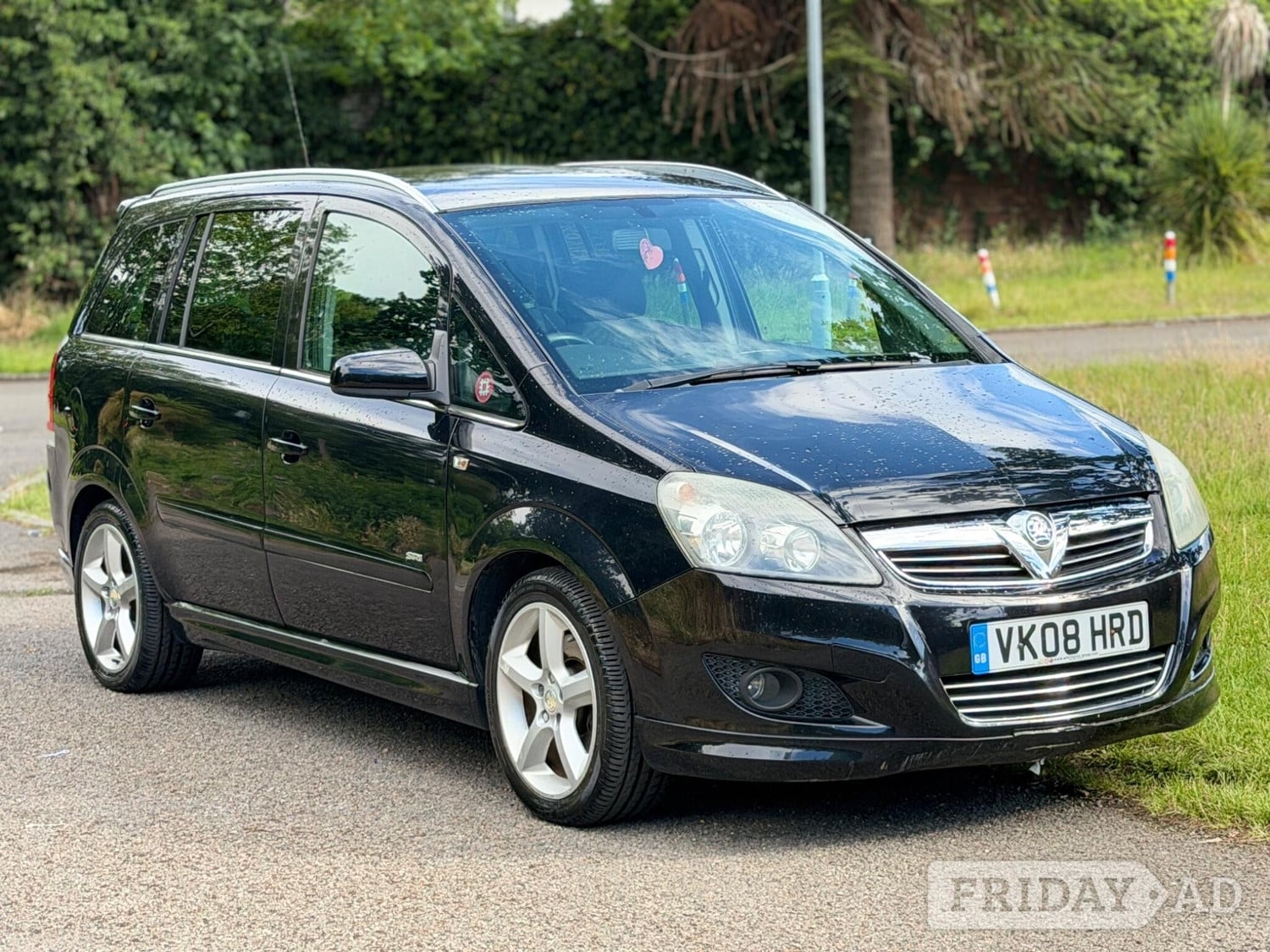 Vauxhall Zafira 2008 in Slough