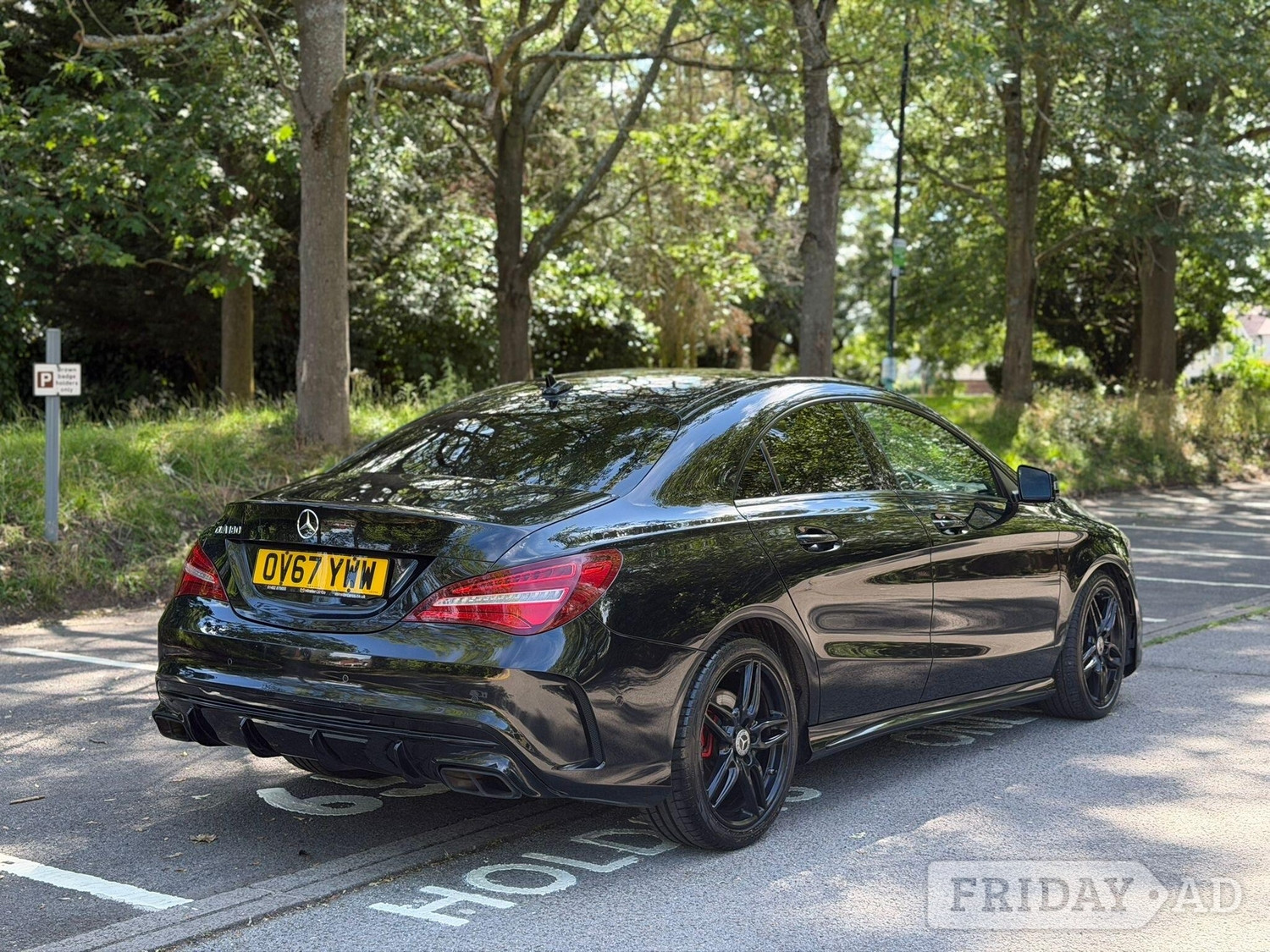 [ berth ]Mercedes-Benz CLA Class