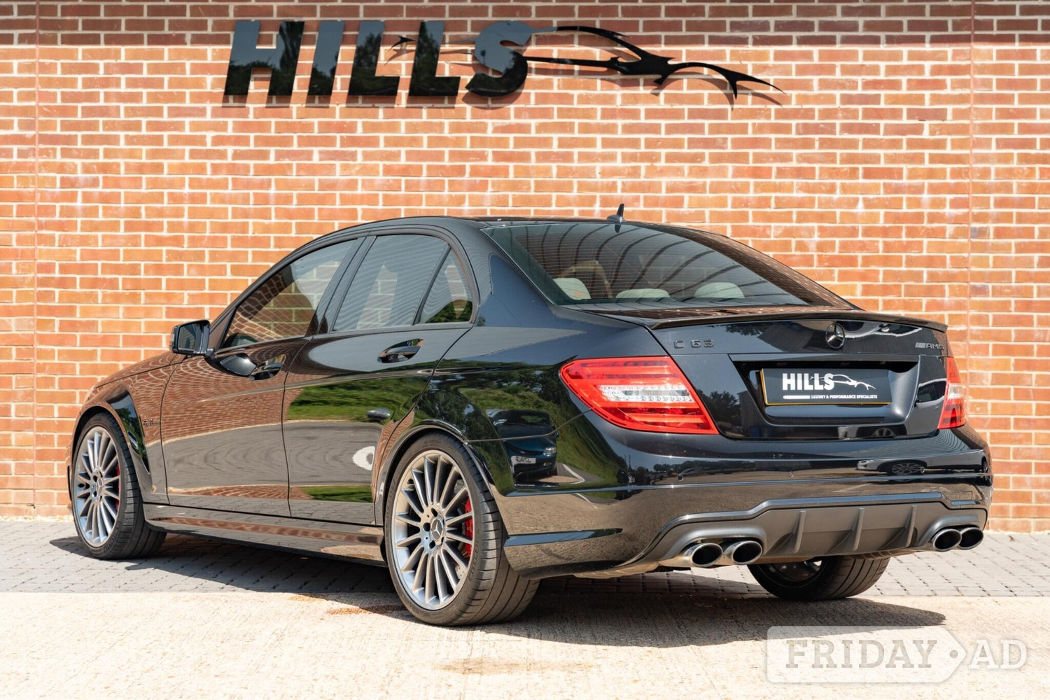 [ berth ]Mercedes-Benz C Class