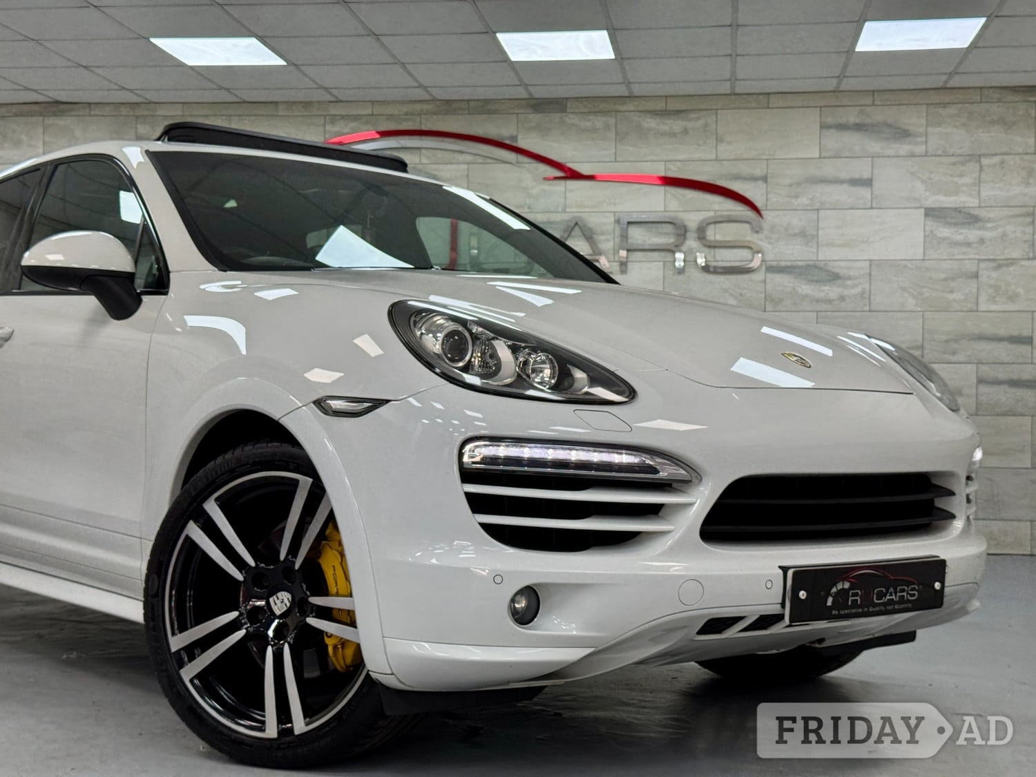 Porsche Cayenne 2013 - Cars
