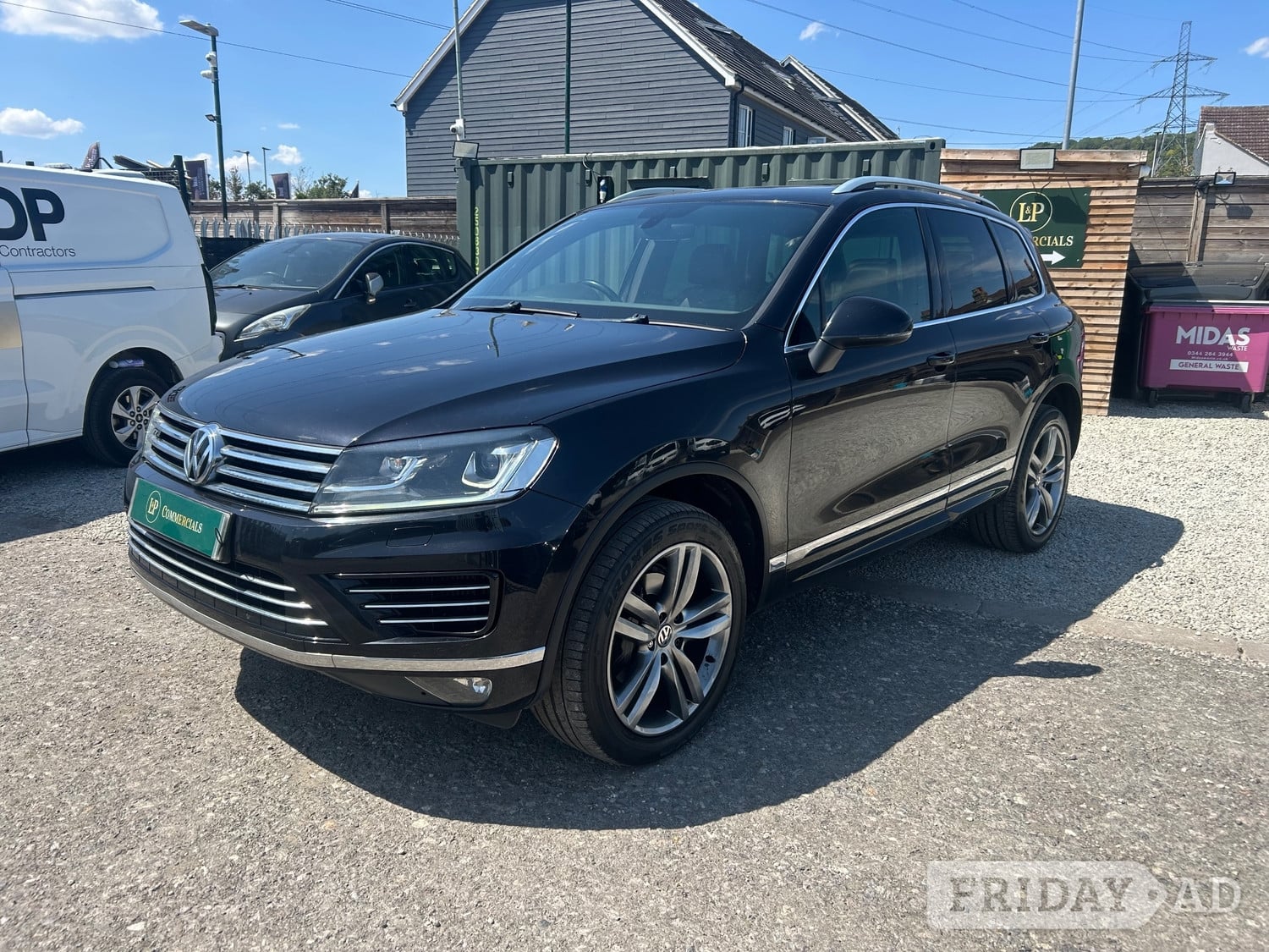 Volkswagen Touareg 2017 - Cars in Rochester