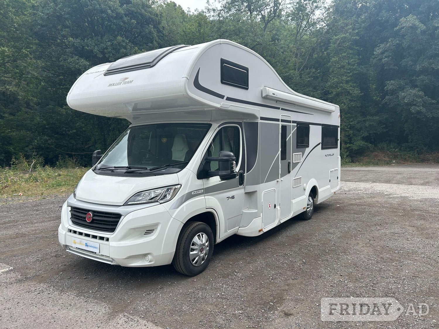 [6 berth ]Roller Team Auto-Roller 746