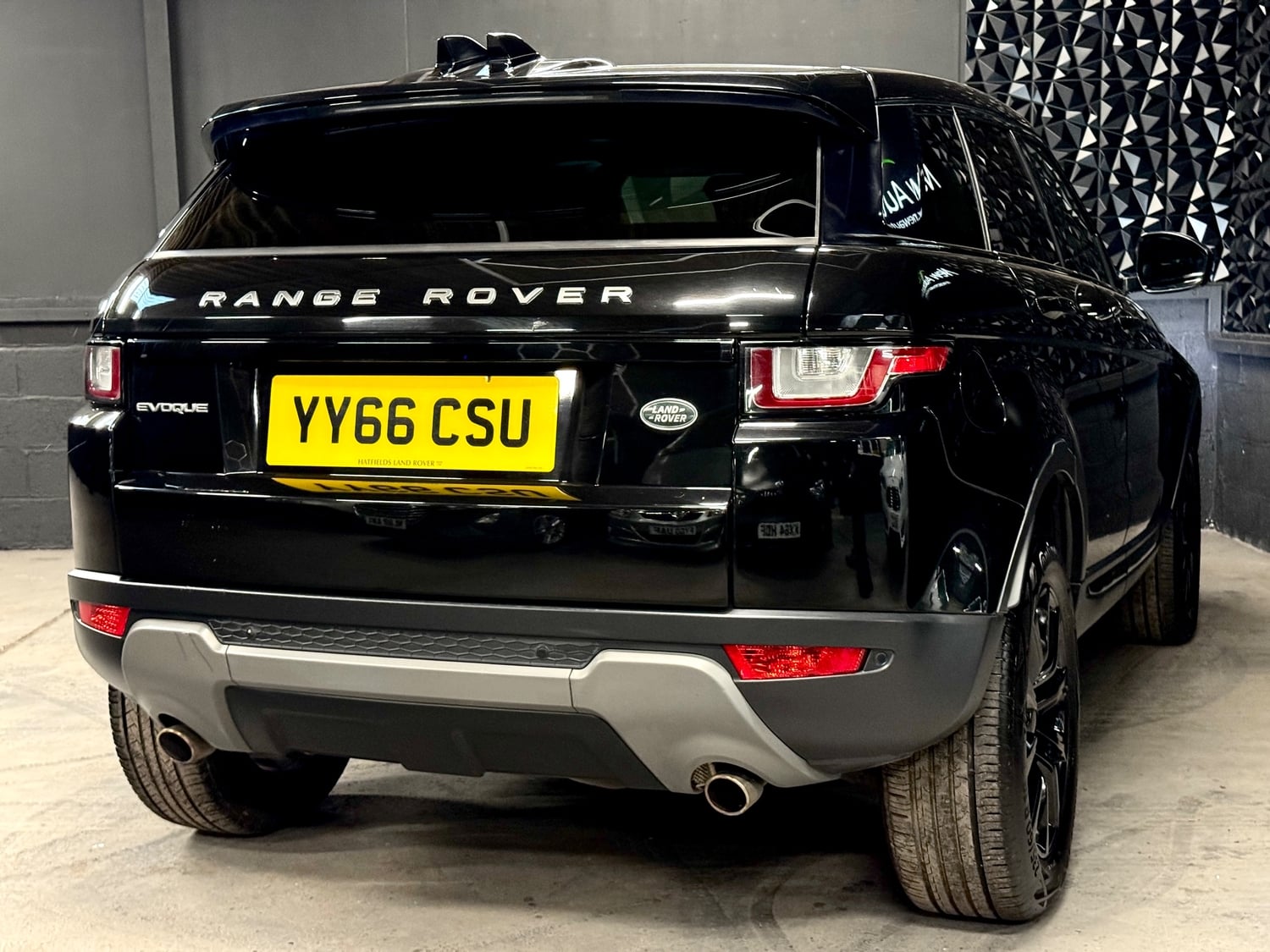 Land Rover Range Rover Evoque 2016 - Cars in Sutton Coldfield