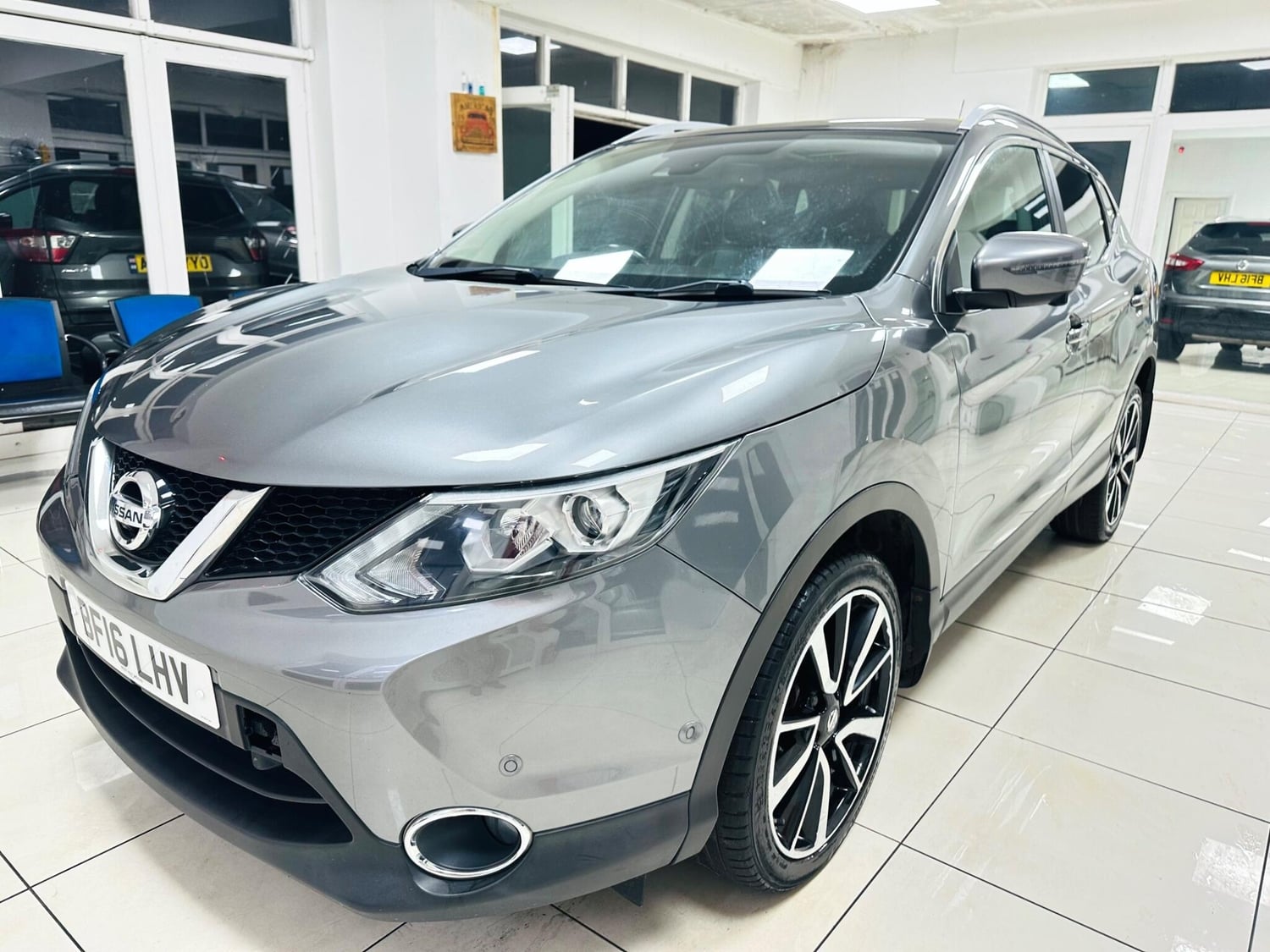 Nissan Qashqai 2016 - Cars