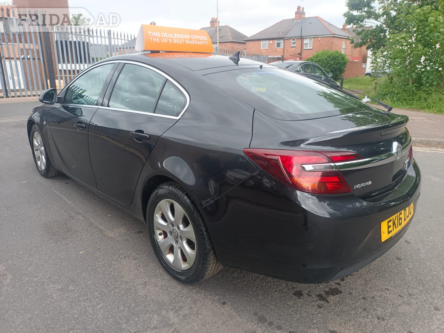 Vauxhall Insignia 2016 - Cars in Leicester
