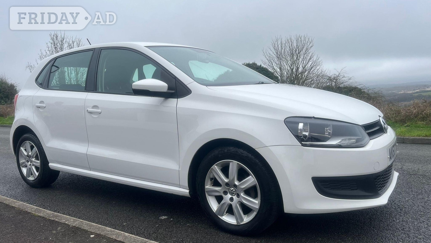 Volkswagen Polo 2010 - Cars