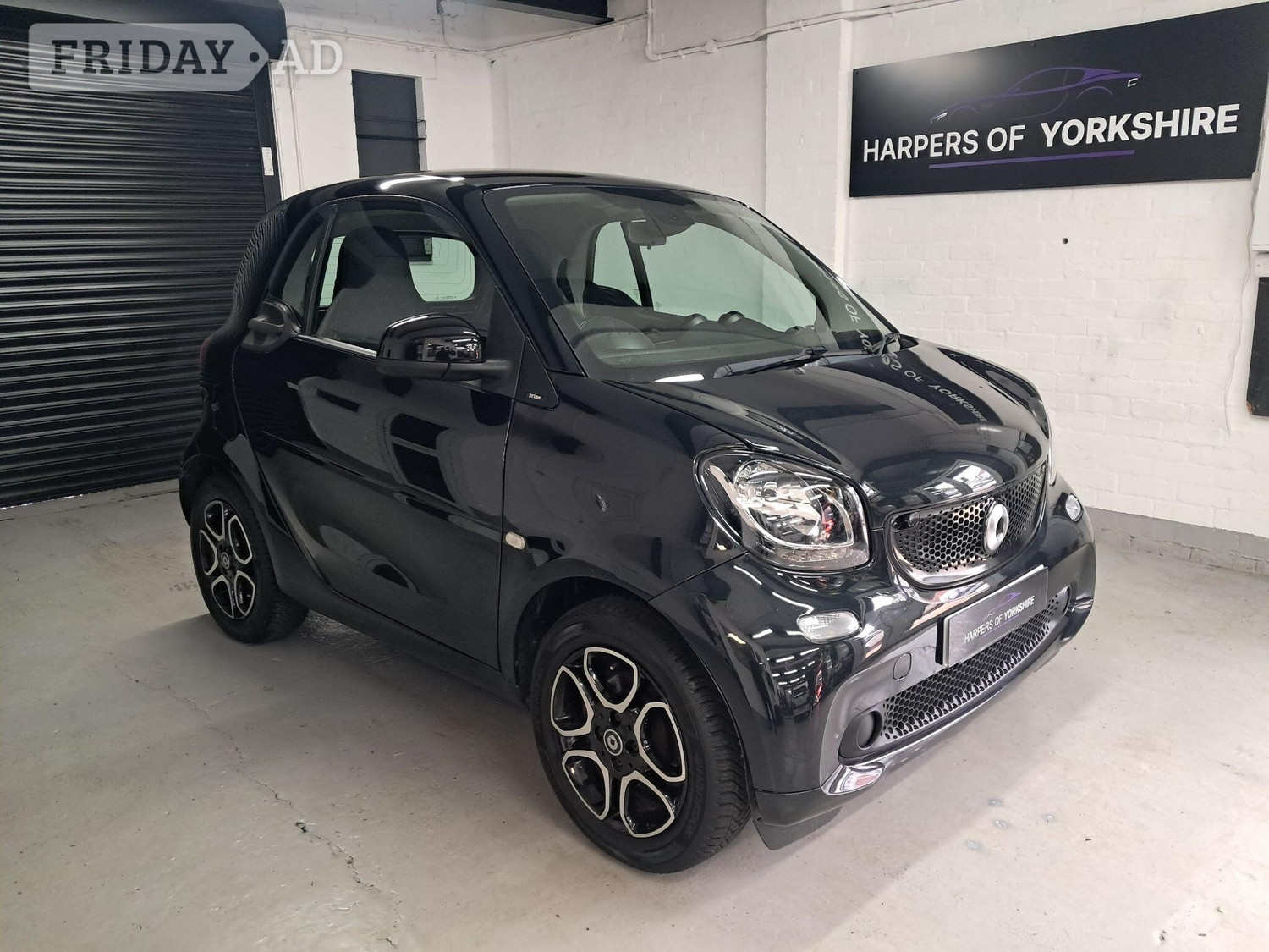 Smart ForTwo 2015 in Pontefract