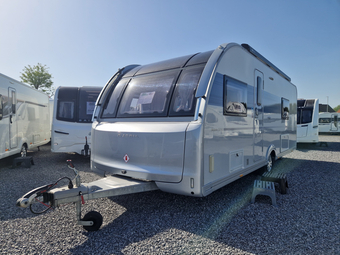Adria Adora Seine 2022