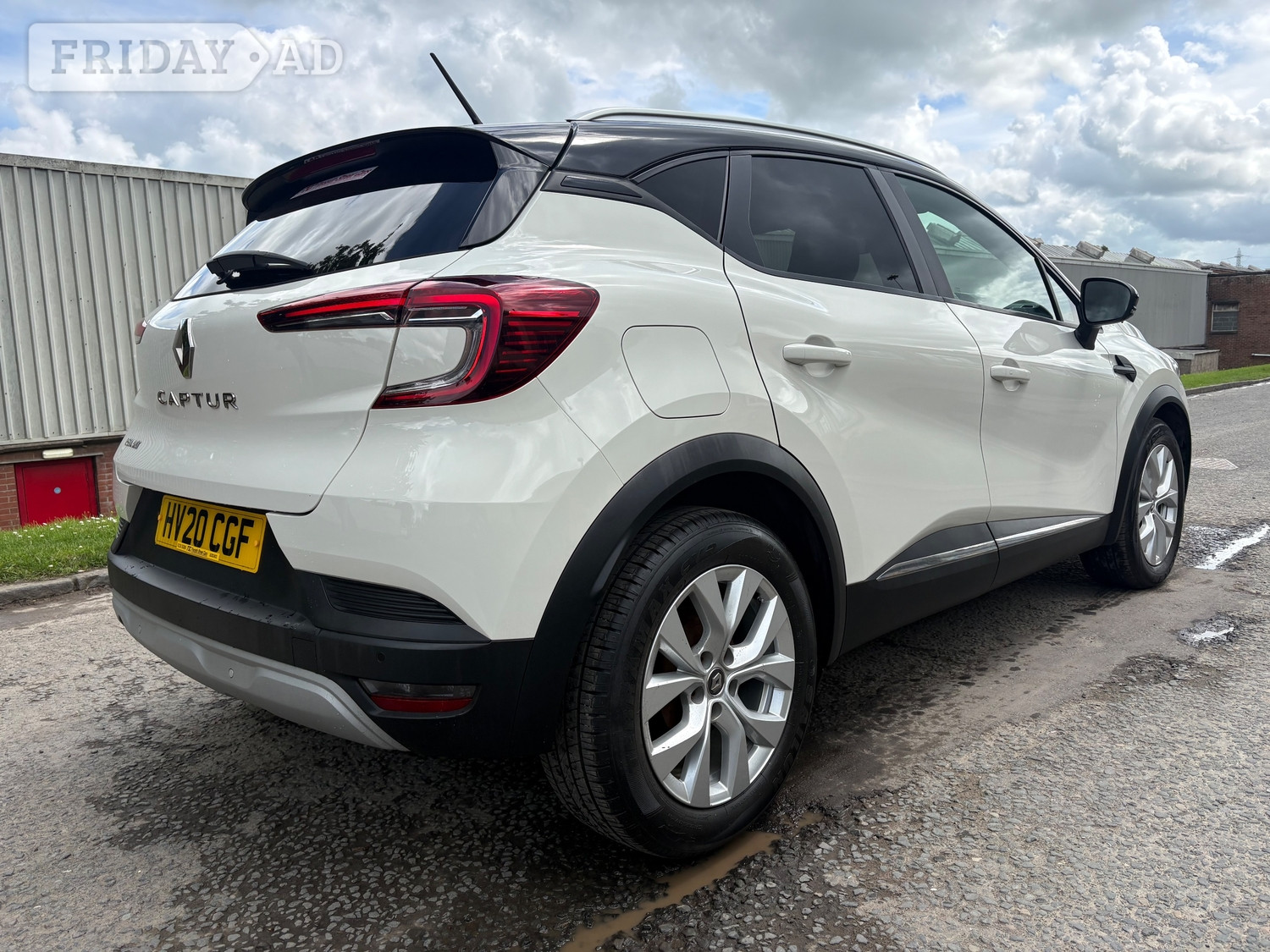 [ berth ]Renault Captur