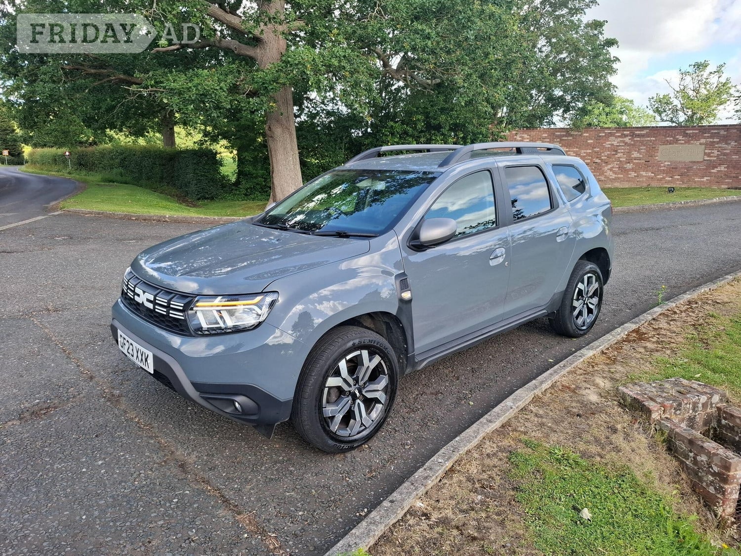 Dacia Duster 2023 - Cars