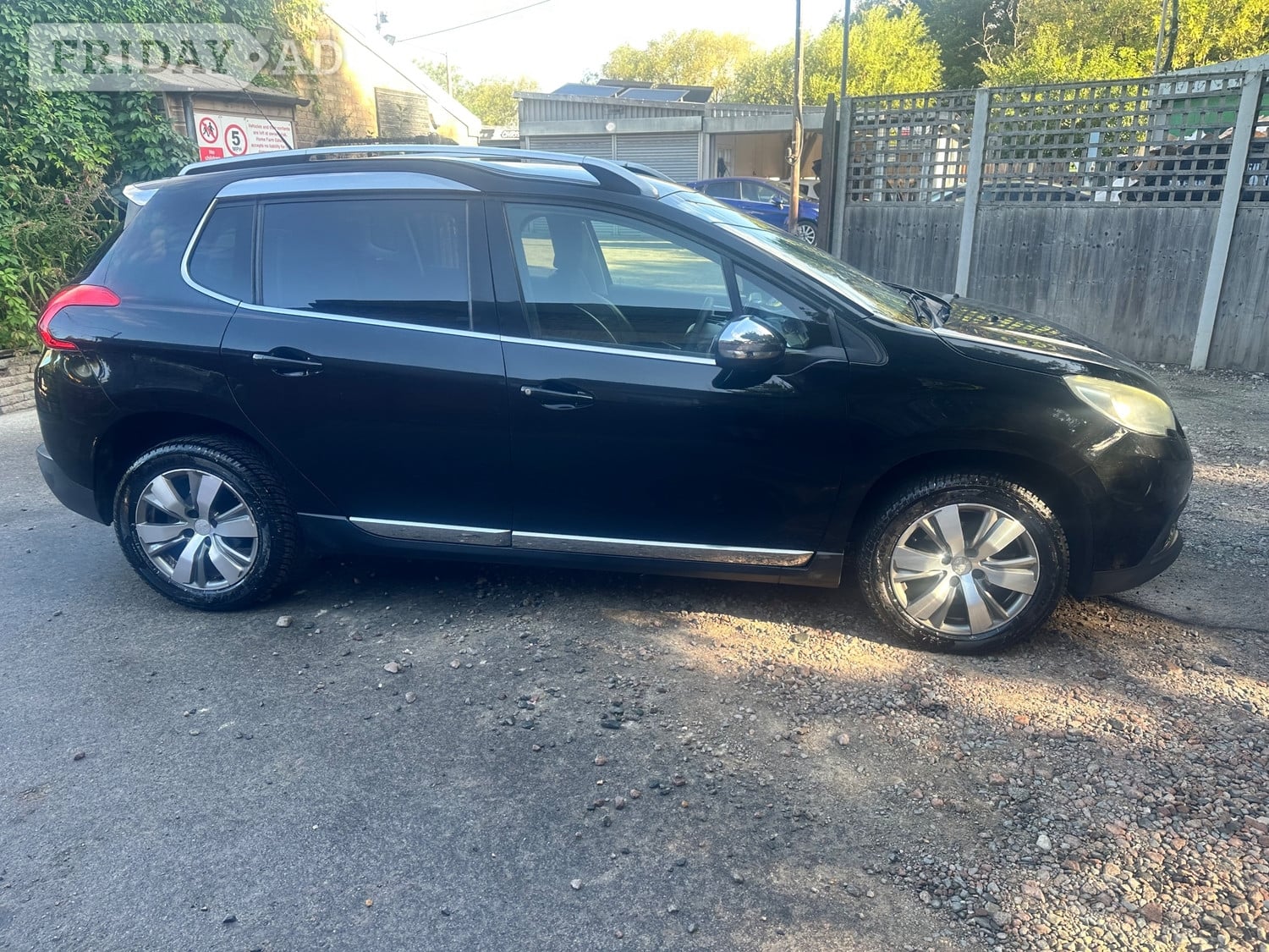 Peugeot 2008 2016 - Cars in Slough