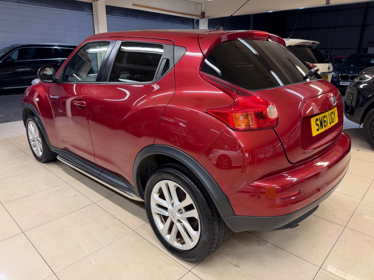 Nissan Juke 2012 - Cars