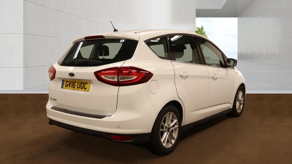 Ford C-MAX 2016 - Cars in Broxbourne
