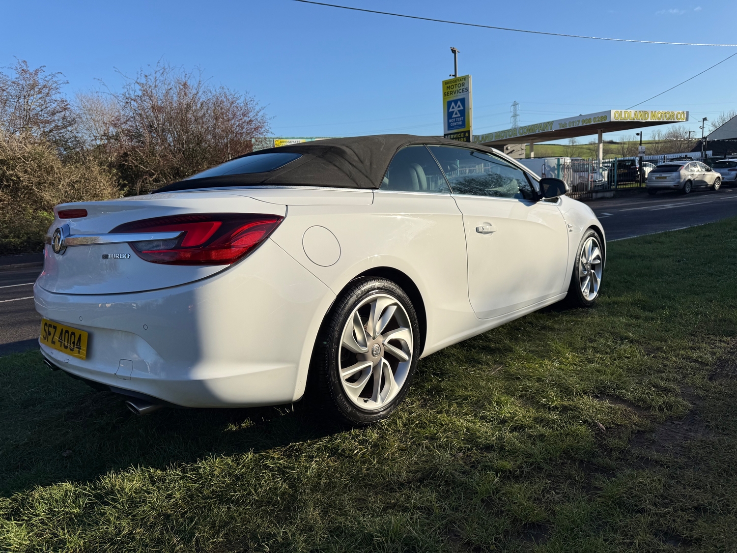 Vauxhall Cascada 2014 - Cars in Bristol