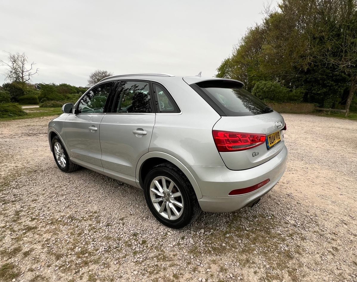 [ berth ]Audi Q3