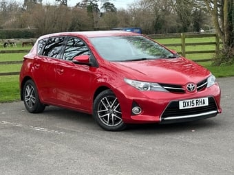 Toyota Auris 2015