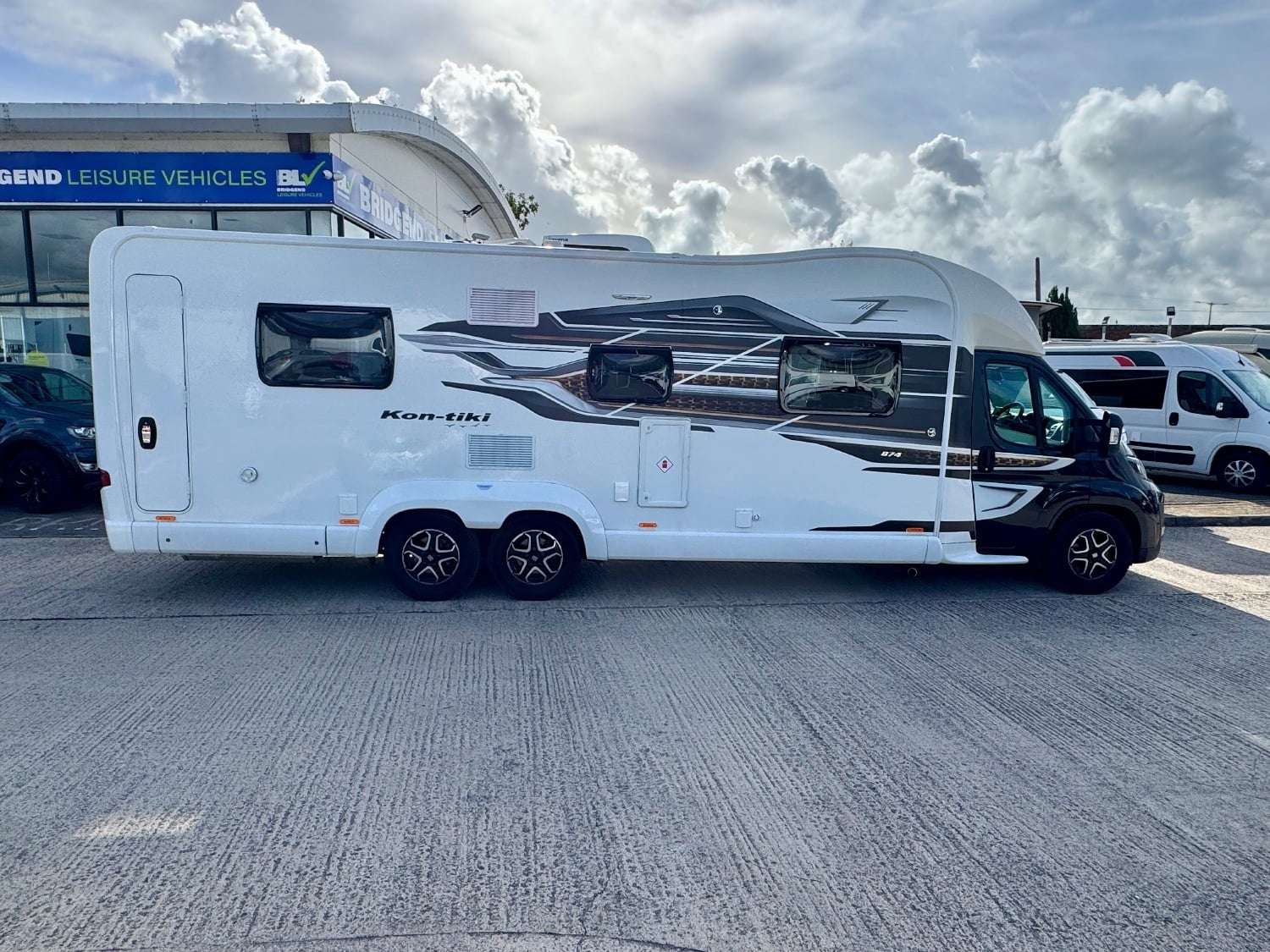 Swift Kon-Tiki 874 Bridgend