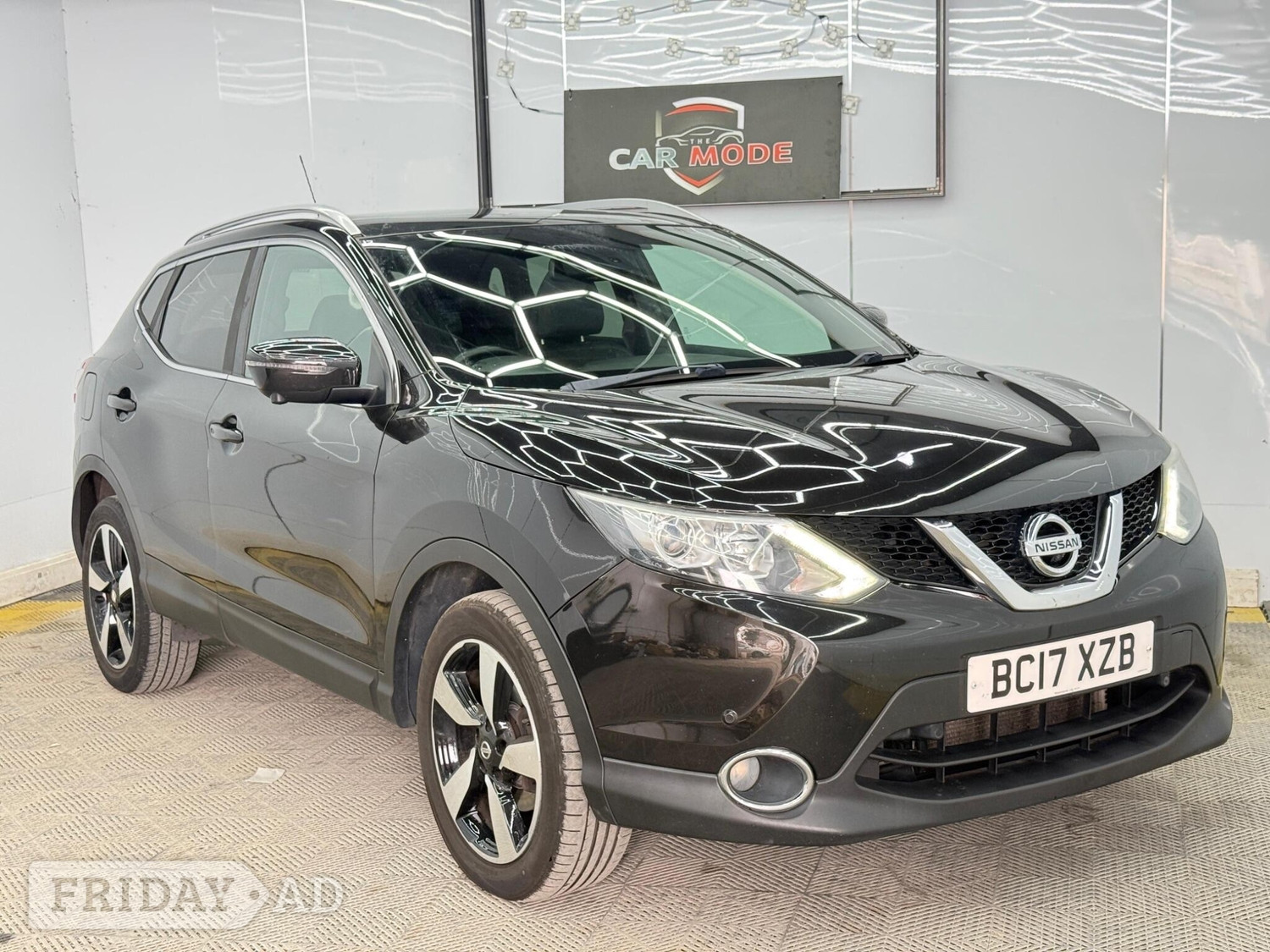 Nissan Qashqai 2017 in Hillingdon