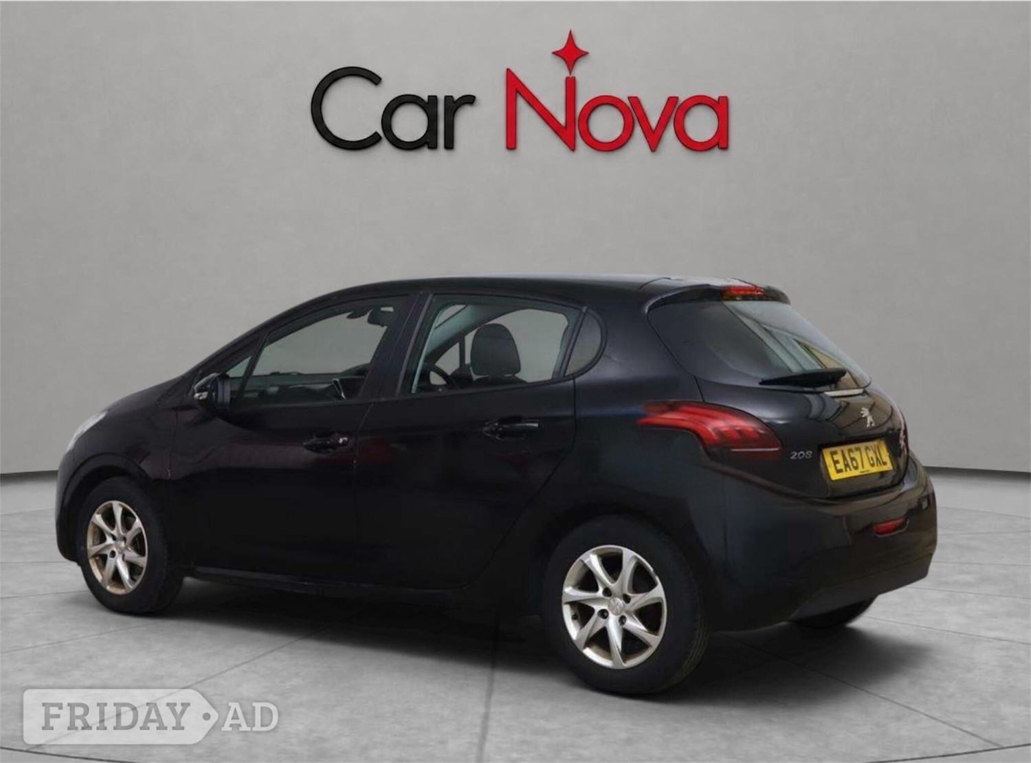 Peugeot 208 2018 - Cars in Staines