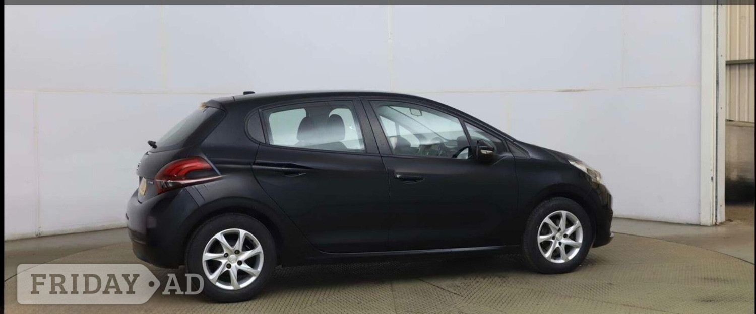 Peugeot 208 2018 - Cars