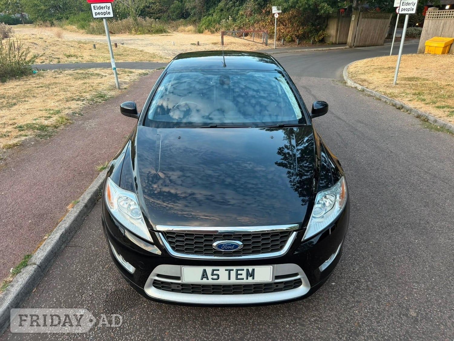 [ berth ]Ford Mondeo