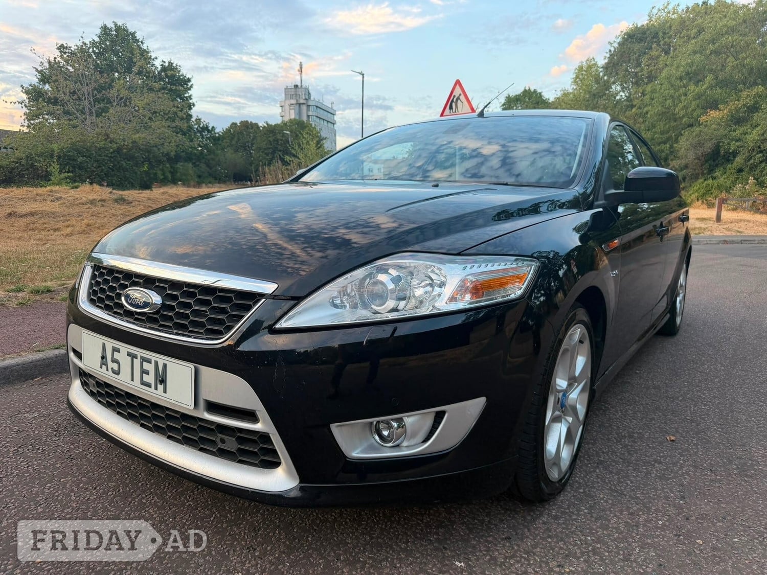 Ford Mondeo 2011 - Cars
