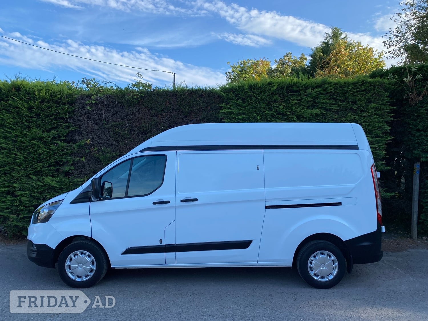Ford Transit Custom 2020 - Vans & Commercial Vehicles