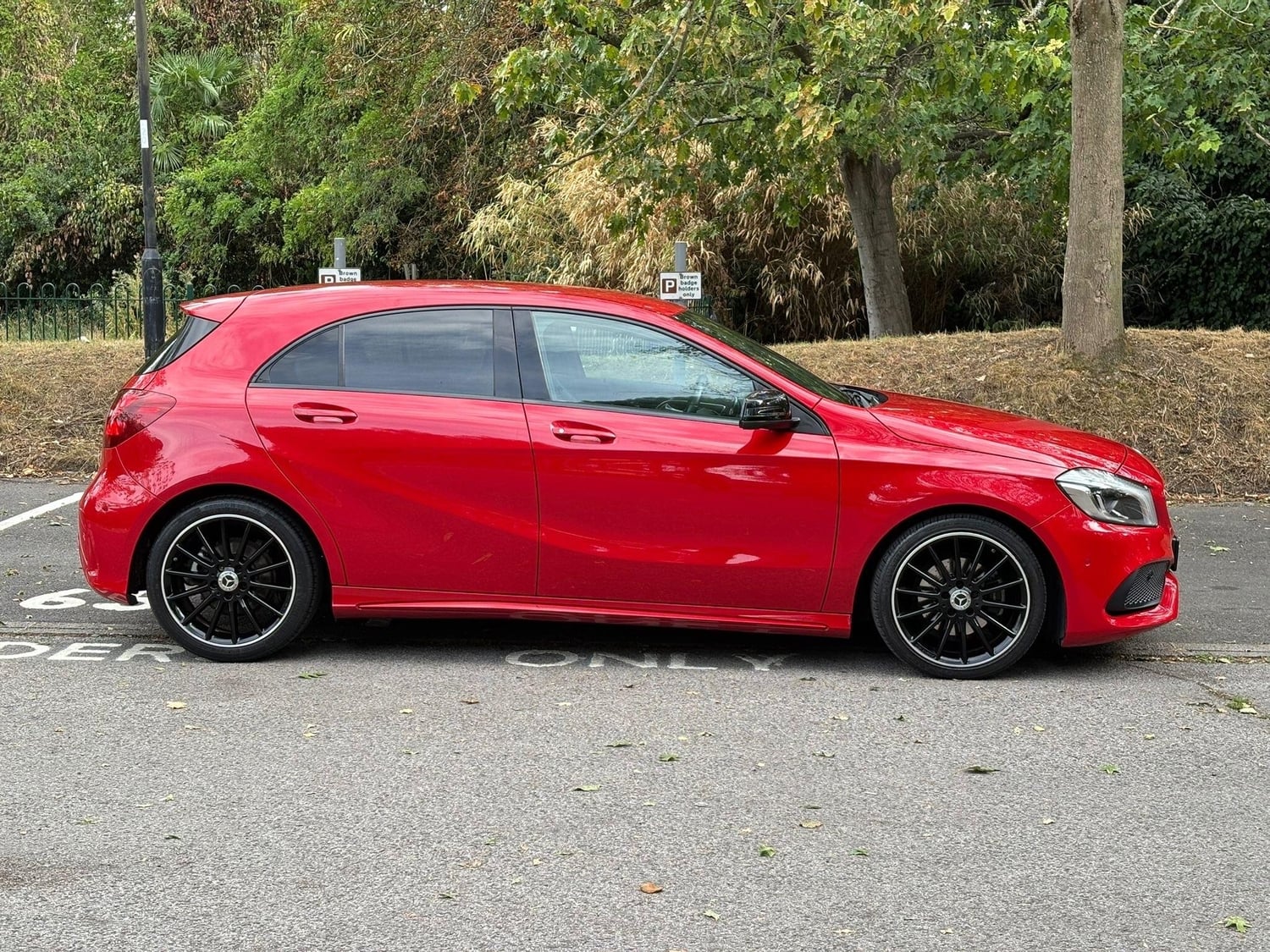 [ berth ]Mercedes-Benz A Class
