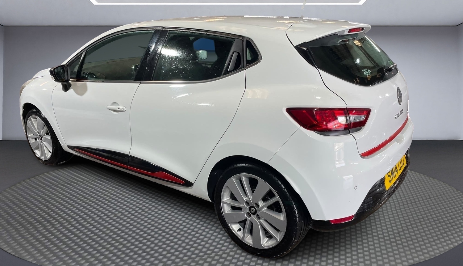 Renault Clio Glasgow