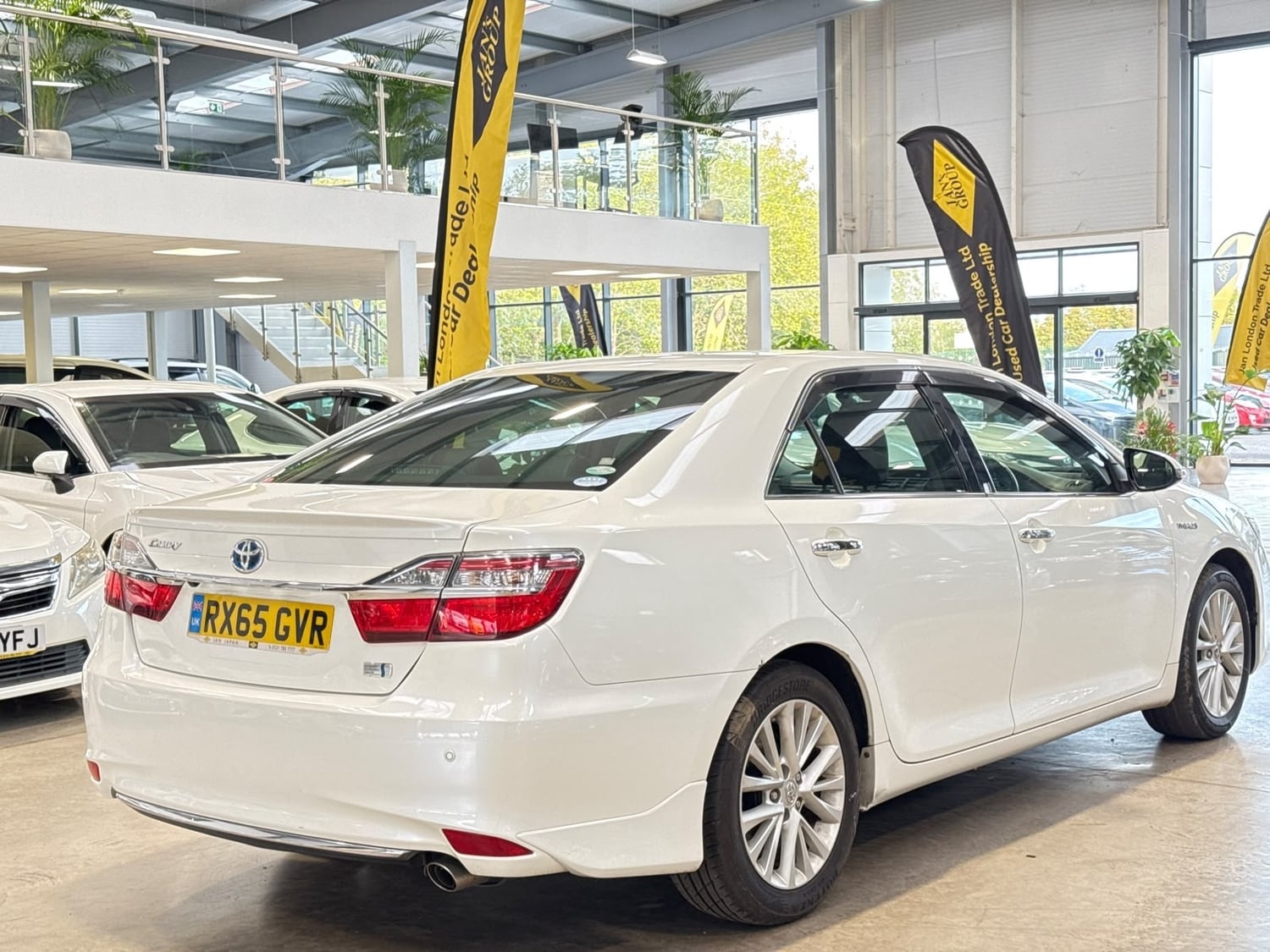 [ berth ]Toyota Camry