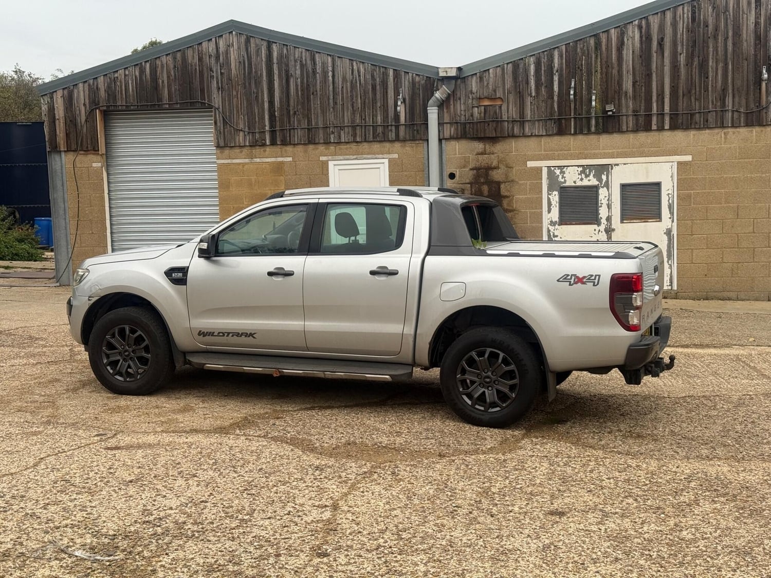 [ berth ]Ford Ranger