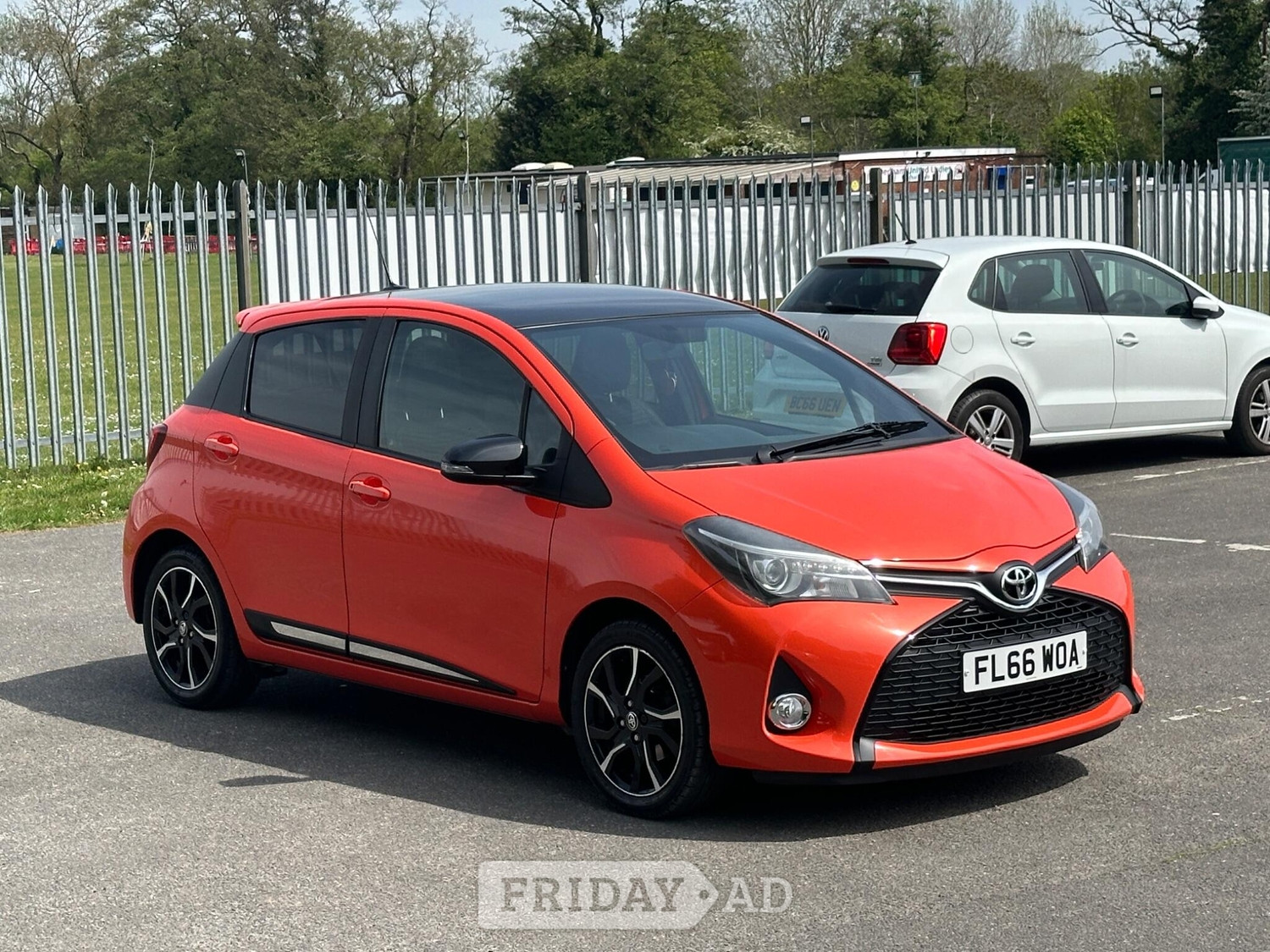 Toyota Yaris 2016 - Cars in Slough