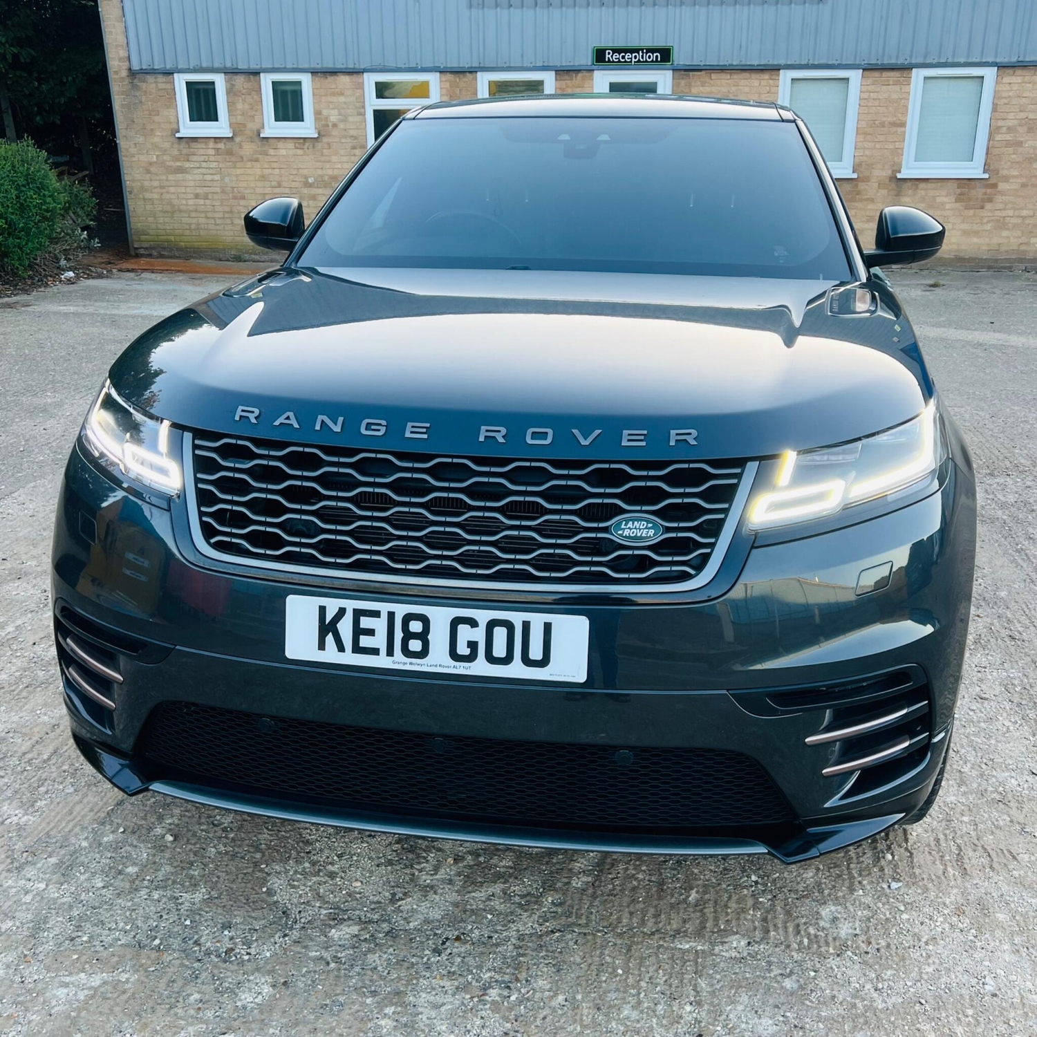 Land Rover Range Rover Velar 2018 - Cars in Peterborough