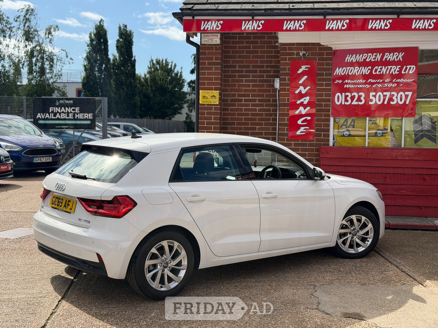 [ berth ]Audi A1