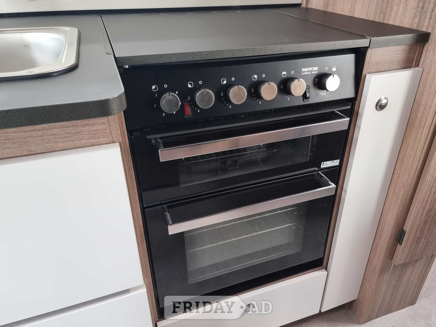 Lunar Ultima  462 2019 - Motorhomes & Caravans