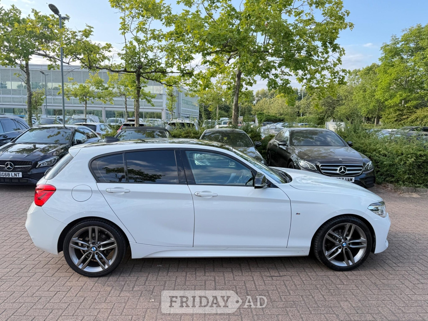 [ berth ]BMW 1 Series