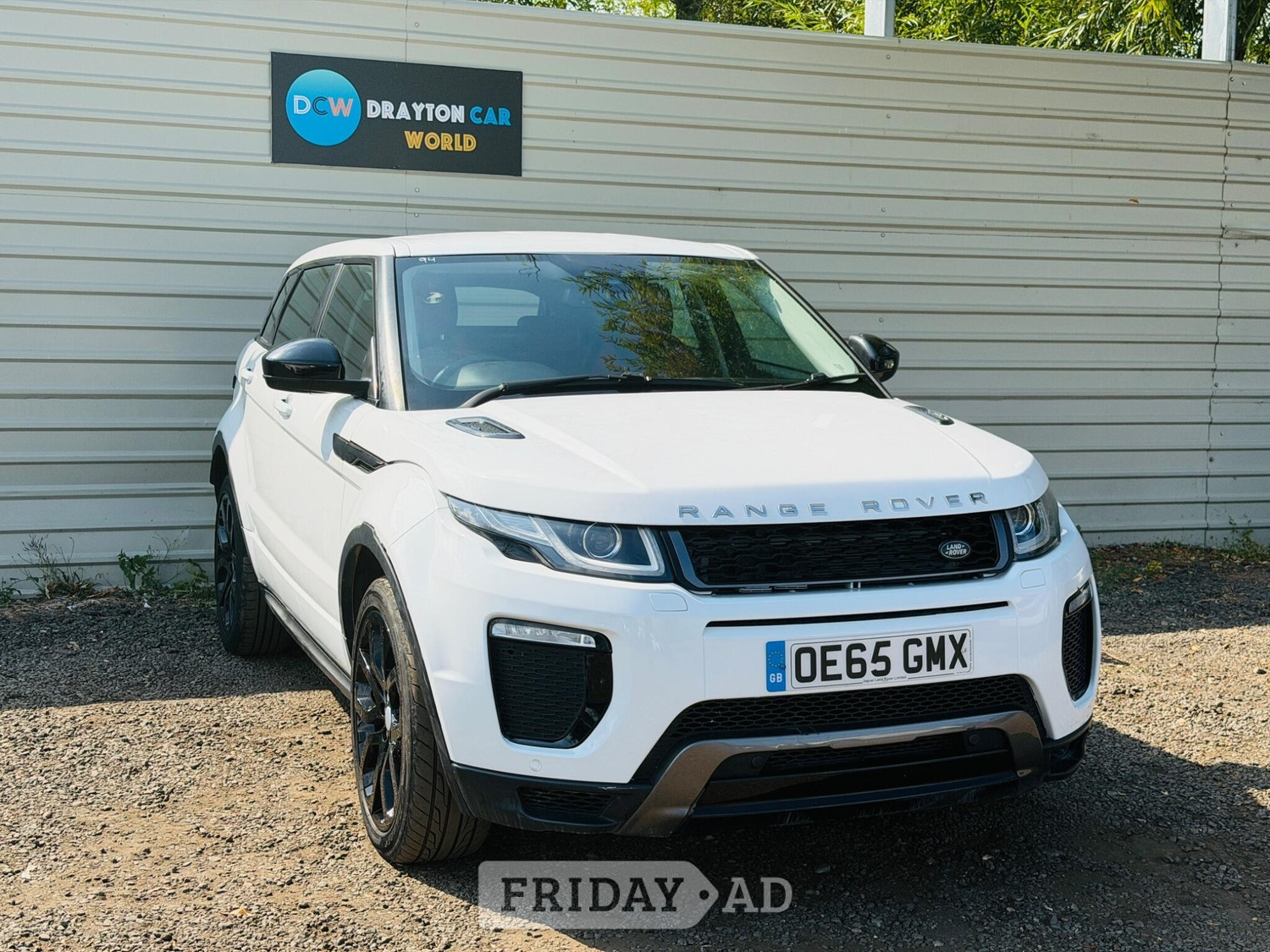Land Rover Range Rover Evoque 2015 in Hillingdon