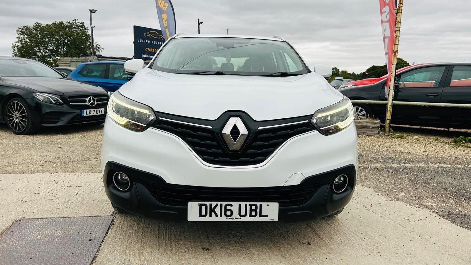 Renault Kadjar 2016 - Cars in Burford