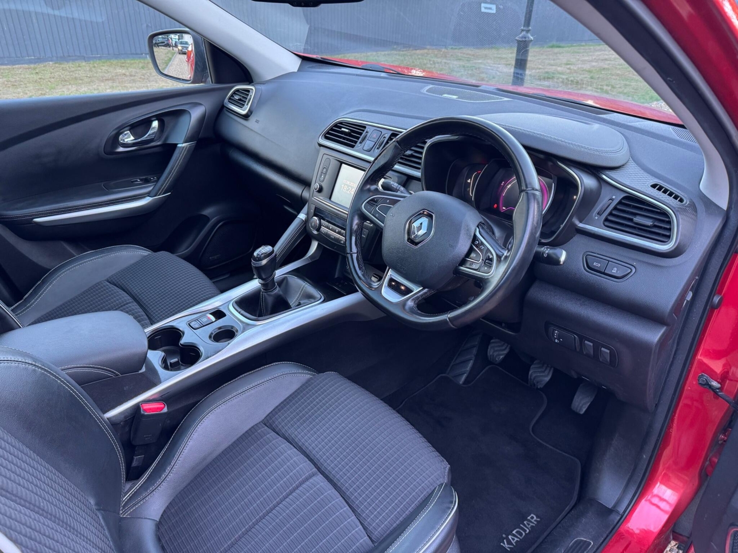 Renault Kadjar Staines