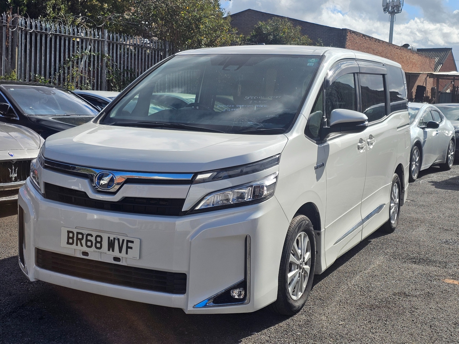 Toyota Voxy Coventry