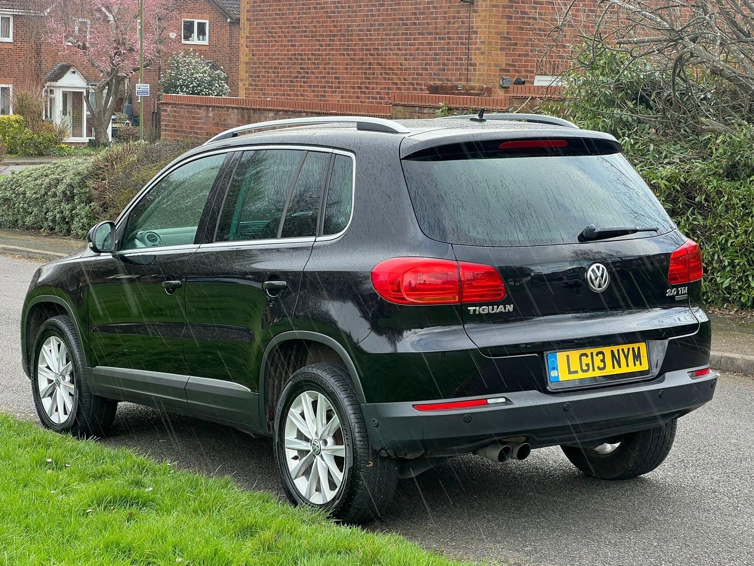 Volkswagen Tiguan 2013 - Cars