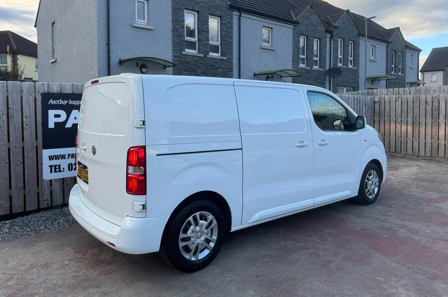 [ berth ]Vauxhall Vivaro