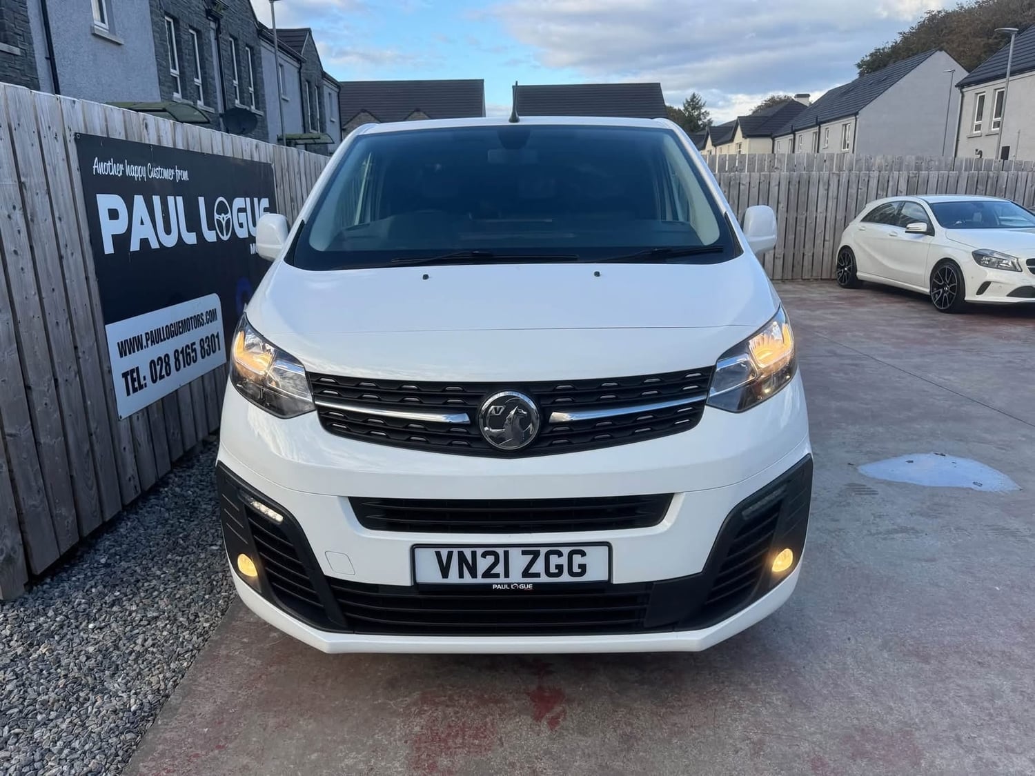 Vauxhall Vivaro 2021 - Vans & Commercial Vehicles