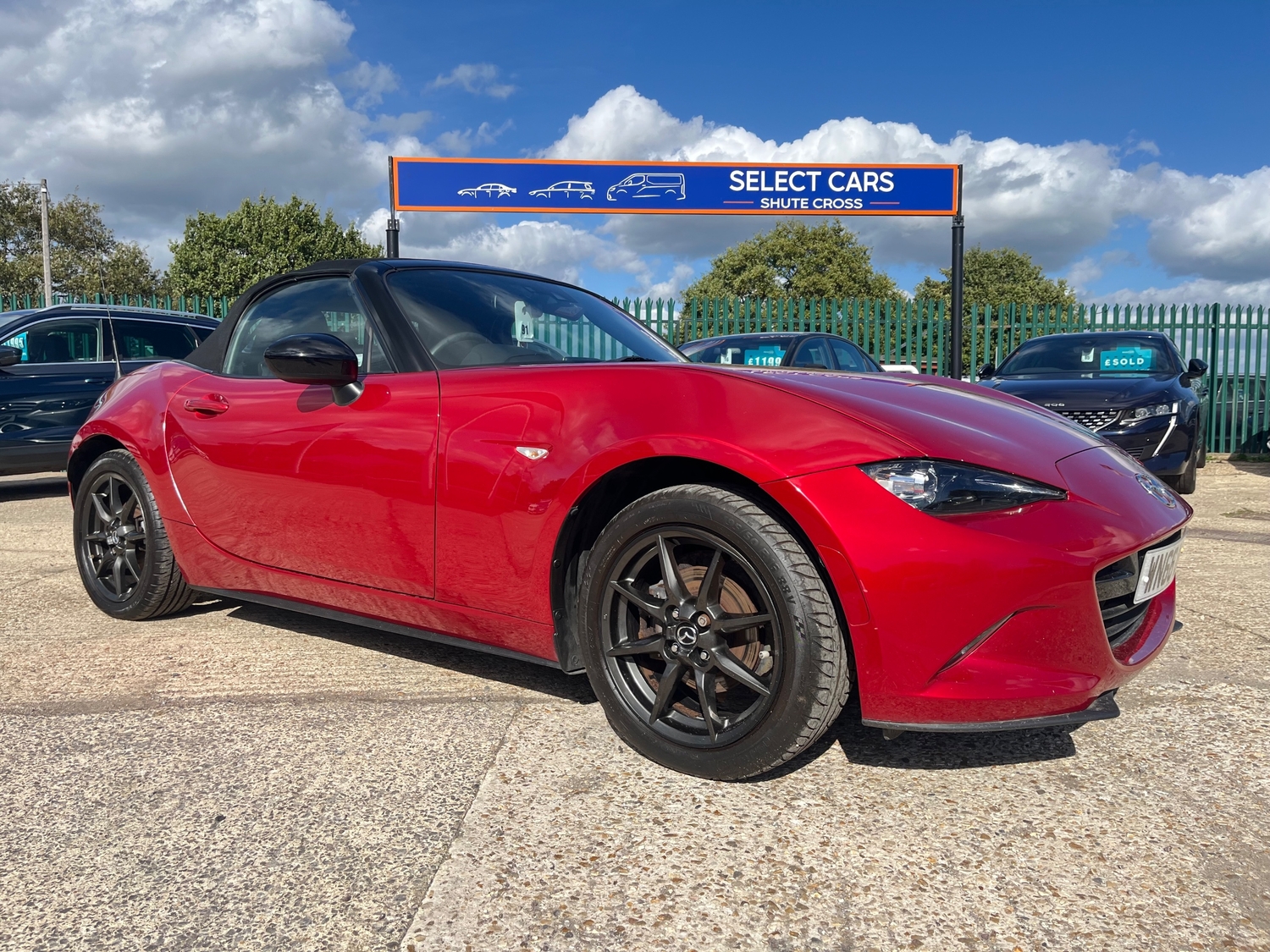 Mazda MX-5 2016 - Cars in Axminster