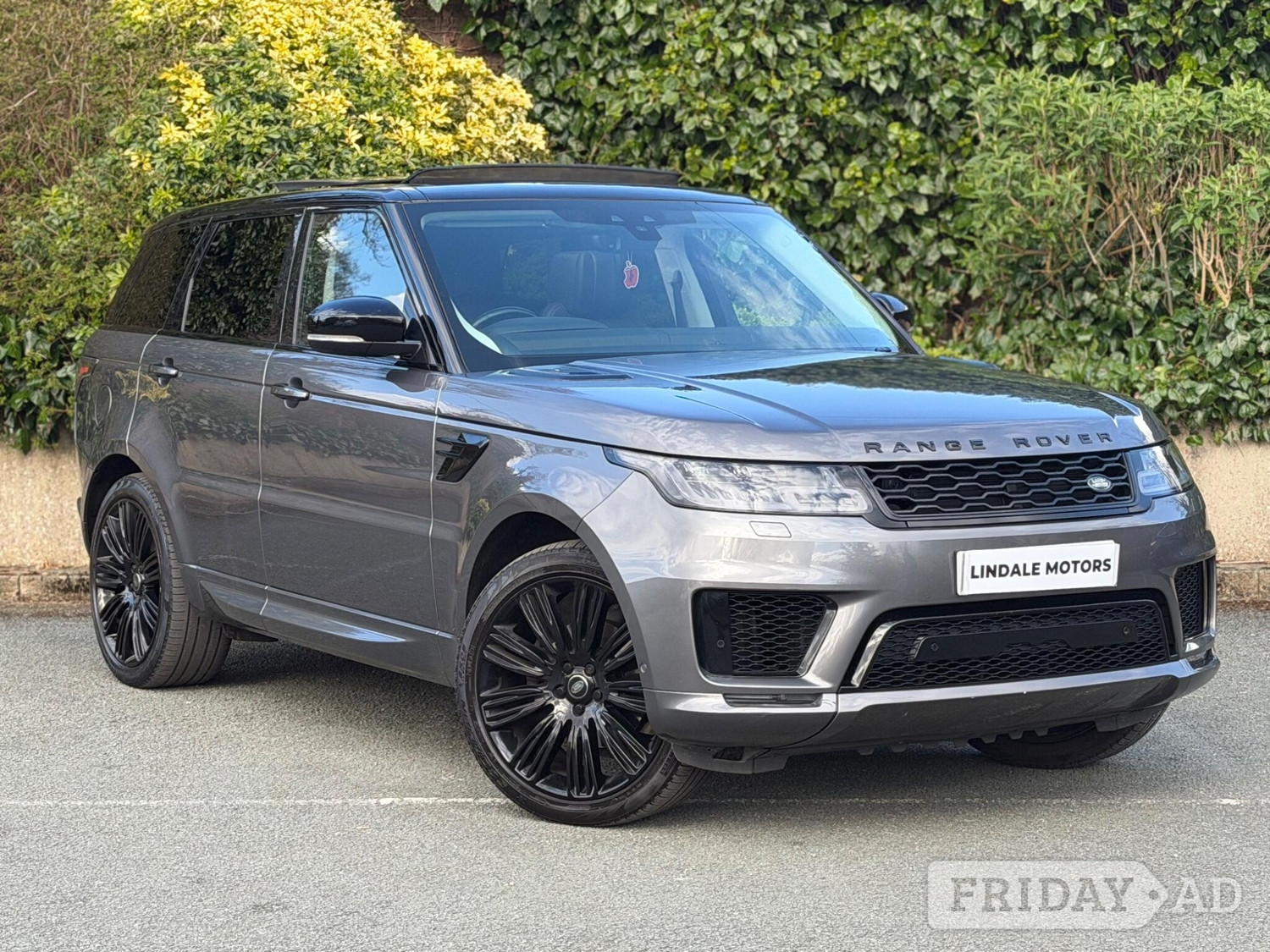 Land Rover Range Rover Sport 2018 in Oldham