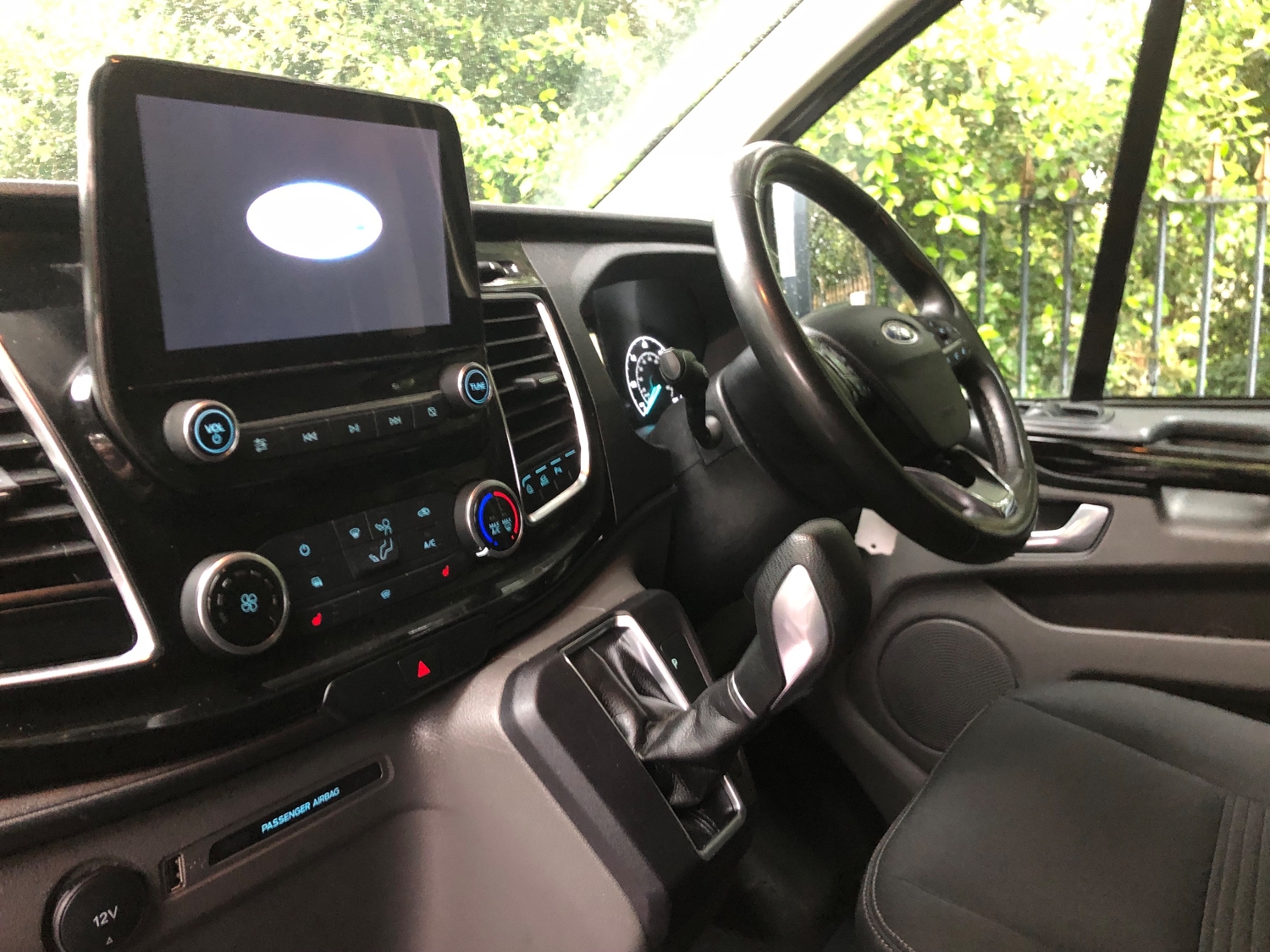 Ford Transit Custom 2022 - Cars