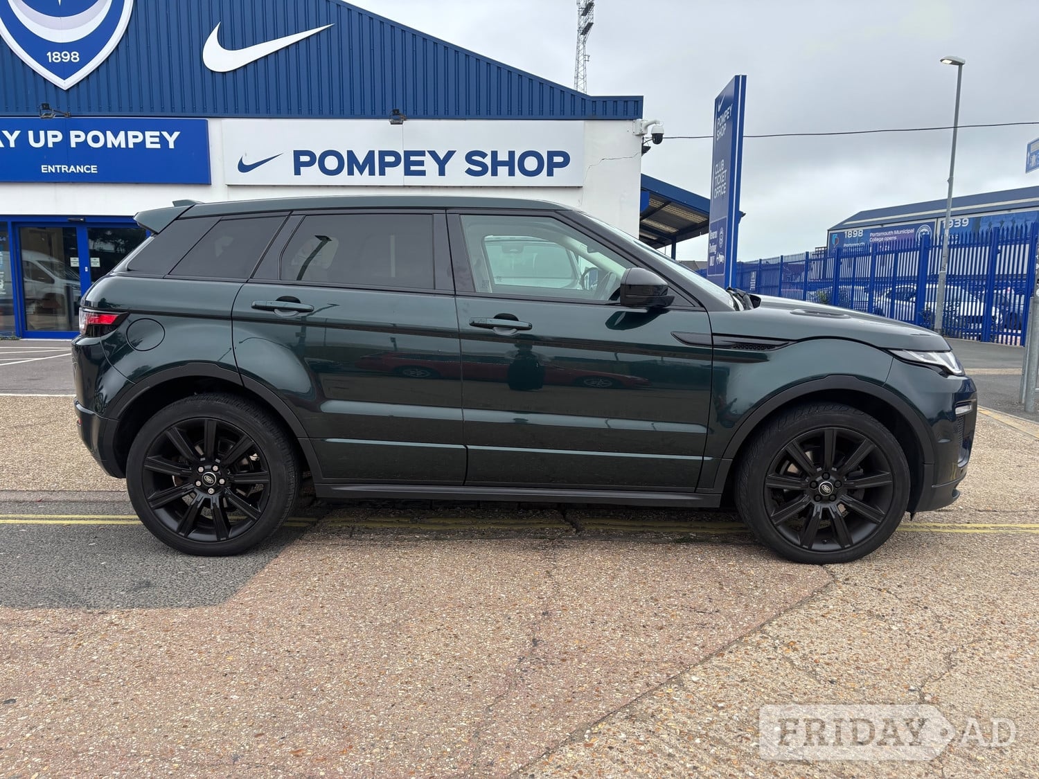 Land Rover Range Rover Evoque 2017 in Portsmouth