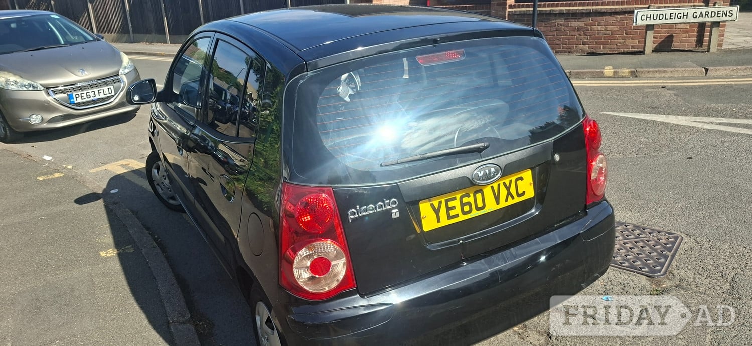 Kia Picanto 2010 - Cars in Sutton